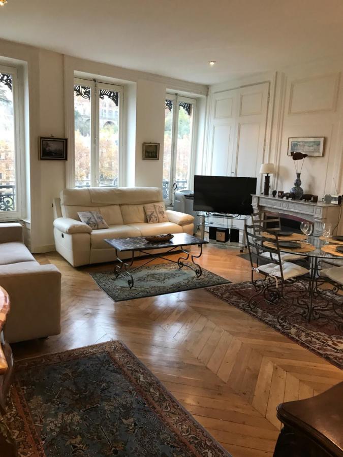 Vue Sur L'Eau Apartamento Lyon Exterior foto