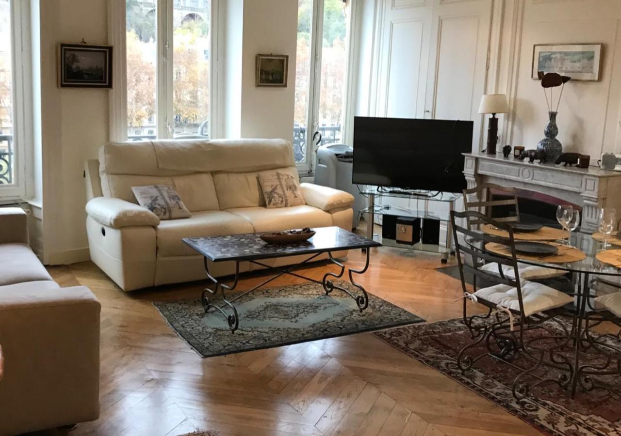 Vue Sur L'Eau Apartamento Lyon Exterior foto